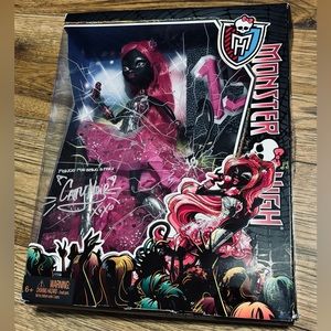 13 Wishes Catty Noir